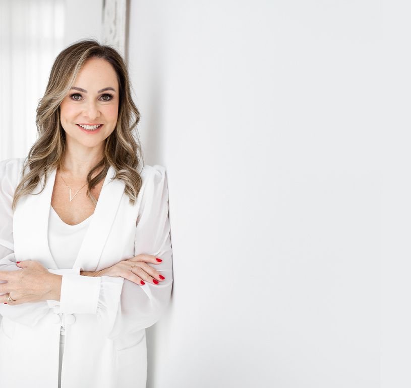 Dra. Alessandra Nalin em seu consultório